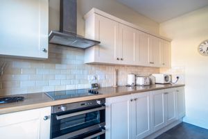 Kitchen- click for photo gallery